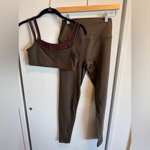 NEW!! Never worn. SET Active Formcloud Bra + Legging Set Maverick Brown